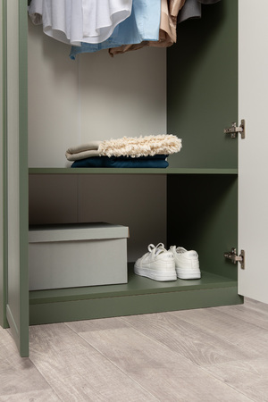 Шкаф двустворчатый Марион 16.340.02 дымчатый зеленый K521, олива шагрень AG 1050 ПВХ